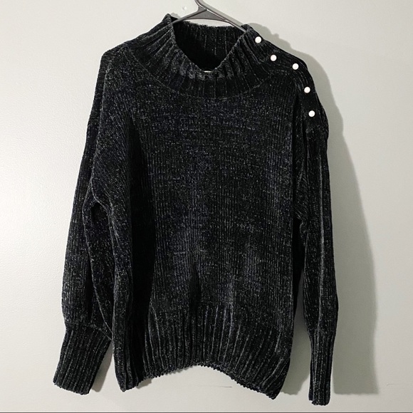 Cynthia Rowley Sweaters - 5/$15 Cynthia rowley chenille sweater black